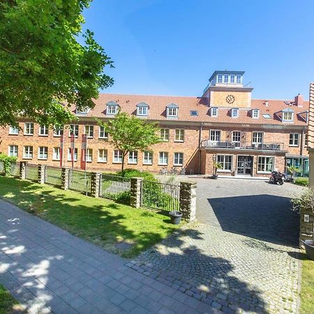 Hotel Hafenresidenz Stralsund Bagian luar foto