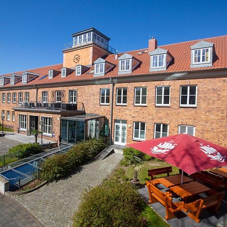 Hotel Hafenresidenz Stralsund Bagian luar foto