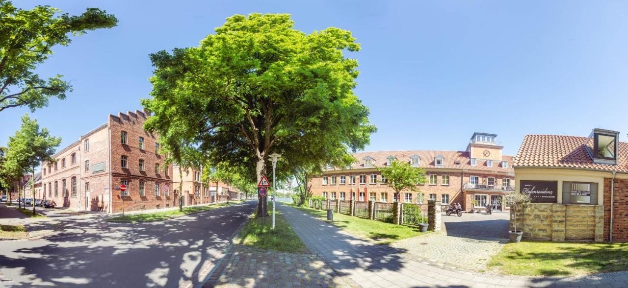 Hotel Hafenresidenz Stralsund Bagian luar foto