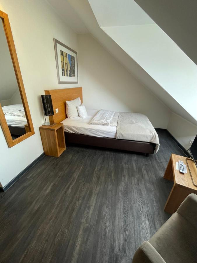 Hotel Hafenresidenz Stralsund Bagian luar foto