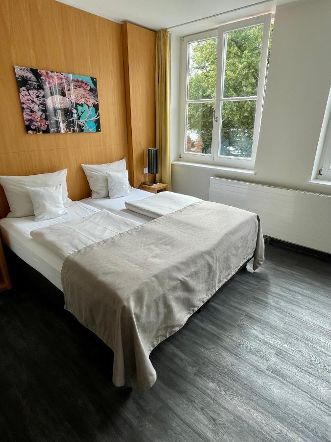 Hotel Hafenresidenz Stralsund Bagian luar foto