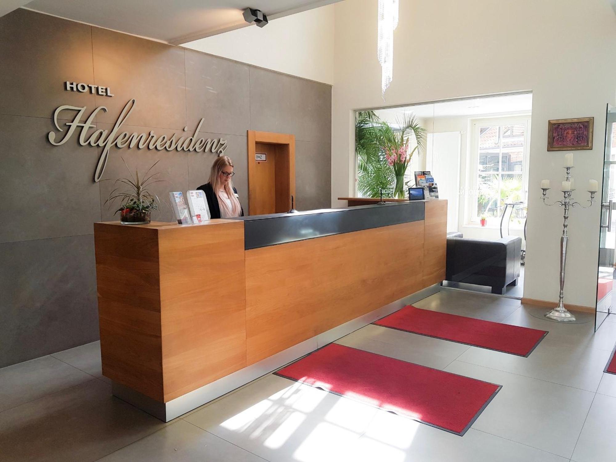 Hotel Hafenresidenz Stralsund Bagian luar foto