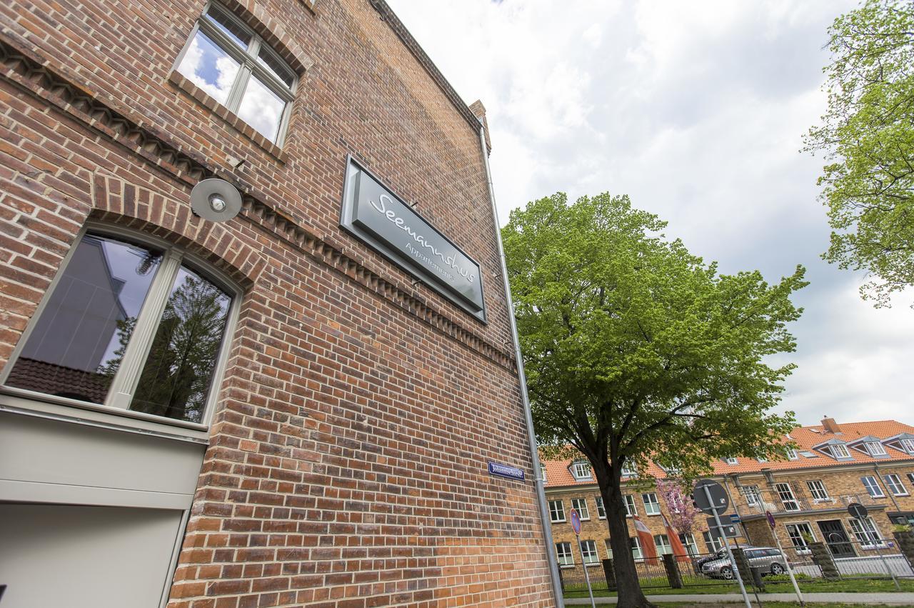 Hotel Hafenresidenz Stralsund Bagian luar foto